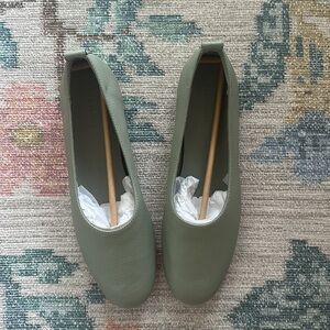 NWOB Everlane The Day Glove